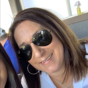 Meet your Posher, Andi